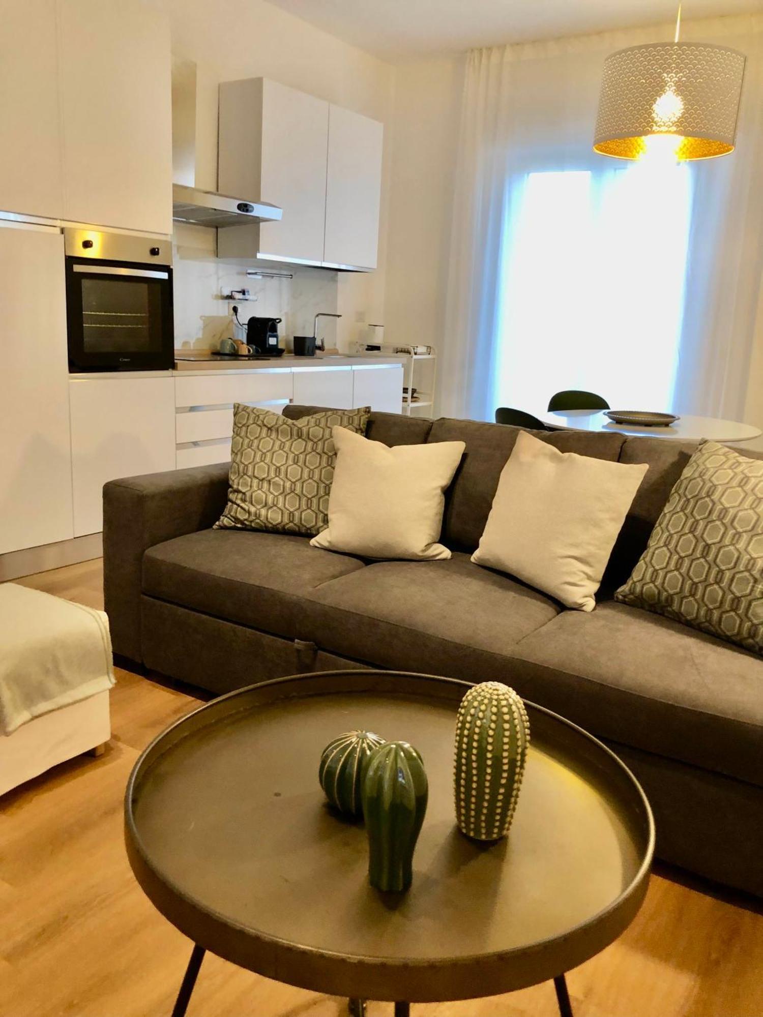 Lapigna Lägenhet Valenzano Exteriör bild