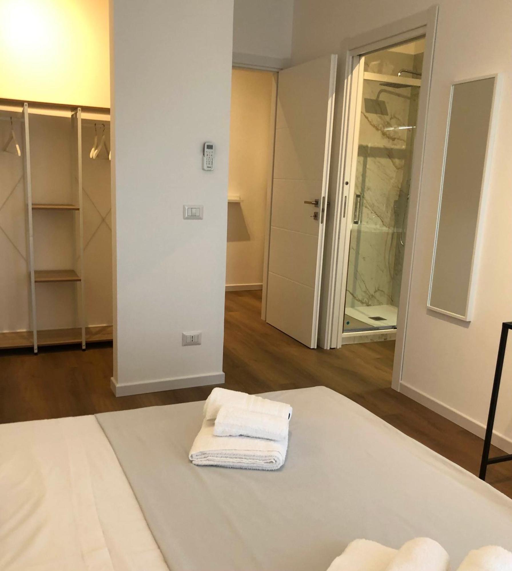 Lapigna Lägenhet Valenzano Exteriör bild